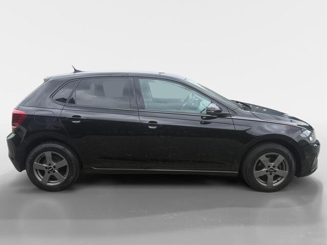 Volkswagen POLO 1.0 TSI Comfortline | Parkeersensoren | Apple Carplay/Android Auto | Navigatie | DAB | Airco | All Season Wielen | Adaptief Cruise Control | 12 Maanden Bovag Garantie