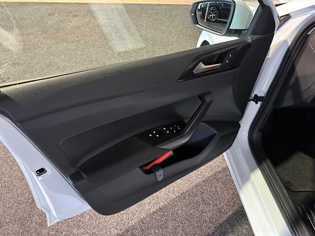 Volkswagen POLO 1.0 TSI LIFE BNS l NAP l STOELVERW l LMV l LED l CARPLAY l DIGI DASH l