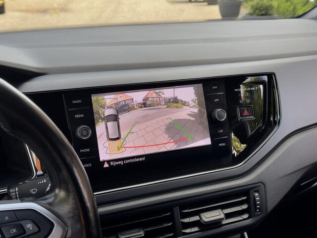 Volkswagen POLO 1.0 TSI R-LINE NAVI CAMERA DIGI-DASH APPLE-CARPLAY LED LMV PDC