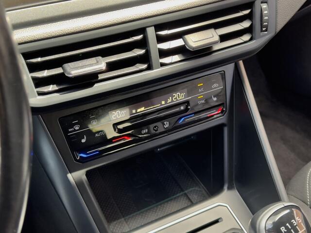 Volkswagen POLO 1.0 TSI R-LINE NAVI CAMERA DIGI-DASH APPLE-CARPLAY LED LMV PDC