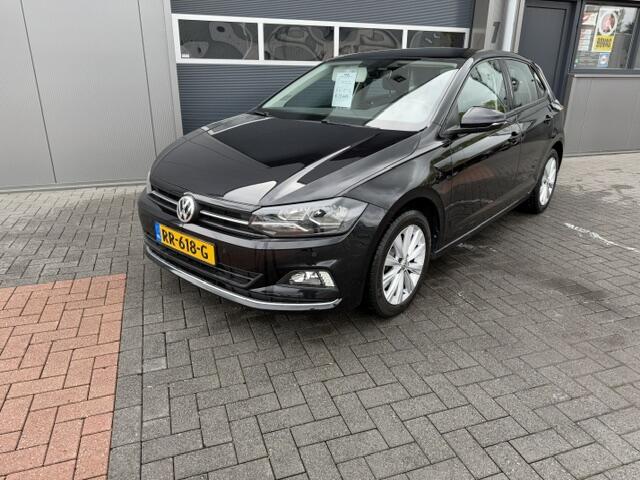 Volkswagen POLO 1.0 TSI 70kw 95pk Highline Adaptive Cruise, PDC ,Navigatie , Stuurwiel multifuntioneel, Carplay, LMV 16", Sportstoelen. complete historie bekend NL auto met NAP