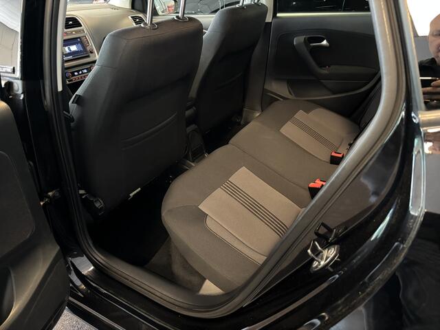 Volkswagen POLO 1.2 TSI Allstar Cruise, ECC, multifunctioneel stuur, stoelverwarming, Navi, Bleutooth, trekhaak