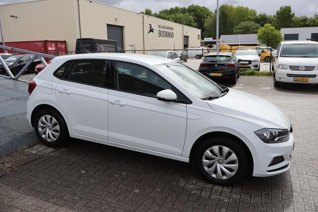 Volkswagen POLO 1.0 TSI Comfortline Navigatie/Apple carplay/Adaptive cruise control/Airco/DAB/Multifunctioneel stuurwiel