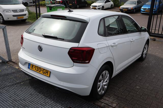 Volkswagen POLO 1.0 TSI Comfortline Navigatie/Apple carplay/Adaptive cruise control/Airco/DAB/Multifunctioneel stuurwiel