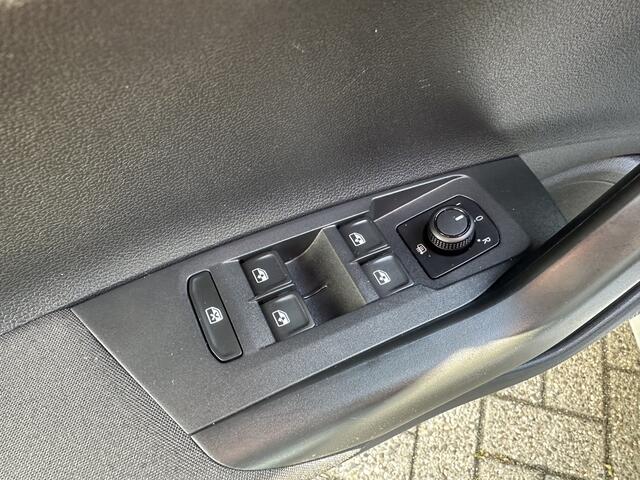Volkswagen POLO 1.0 TSI Comfortline | Climate control | Navigatie | Cruise control