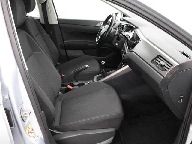 Volkswagen POLO 1.0 TSI 95pk Comfortline Business · Apple/Android Car Play · Limiter · Airco · Trekhaak · 15'' Inch ·