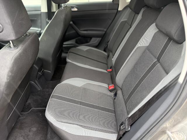 Volkswagen POLO 110 PK R line