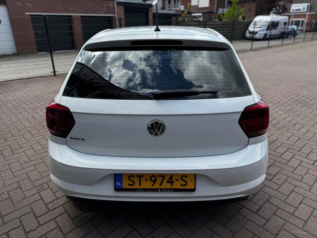 Volkswagen POLO 1.0 MPI COMF.L. BUS. / CARPLAY / AIRCO / CRUISECONTROL / LM / RIJKLAAR!