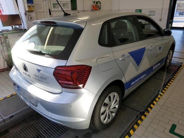 Volkswagen POLO 1.0 Comfortline Dodehoek | Stoelverwarming | Climate Control | Parkeersensoren |