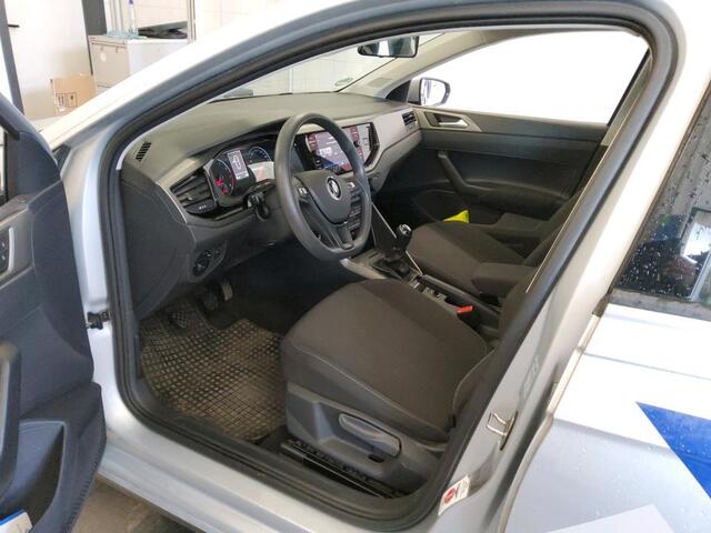 Volkswagen POLO 1.0 Comfortline Dodehoek | Stoelverwarming | Climate Control | Parkeersensoren |