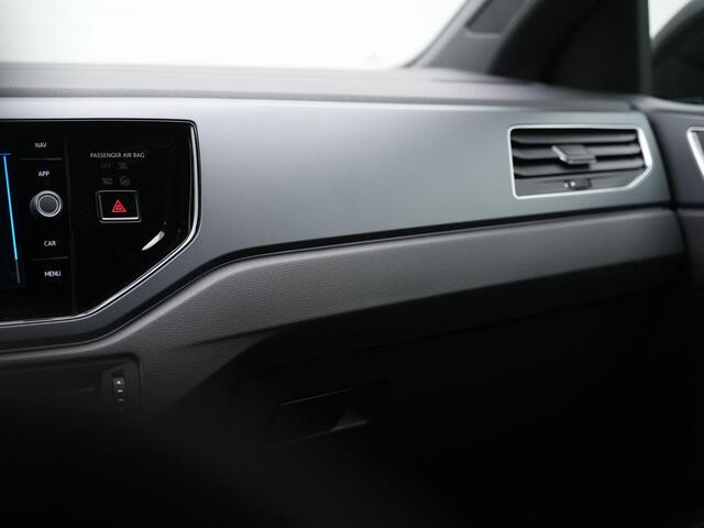 Volkswagen POLO 1.0 TSI 95 pk DSG R-Line | Adaptive Cruise | Navigatie | Parkeersensoren voor/achter | Carplay