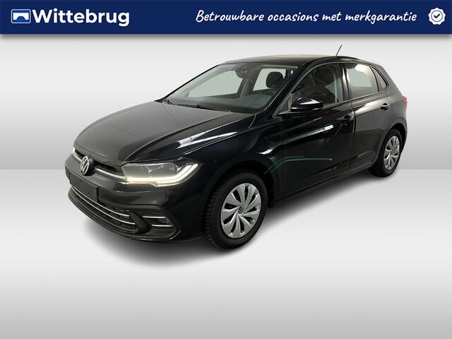 Volkswagen POLO 1.0 TSI Style / AUTOMAAT/ ACC/ APP-CONNECT/ DODEHOEK/ STOELVERWARMING/ PARKEER SENSOREN V+A/ DIGITAL DASH/ NAVI/ DAB/ AIRCO/ LED/ 16'' LMV