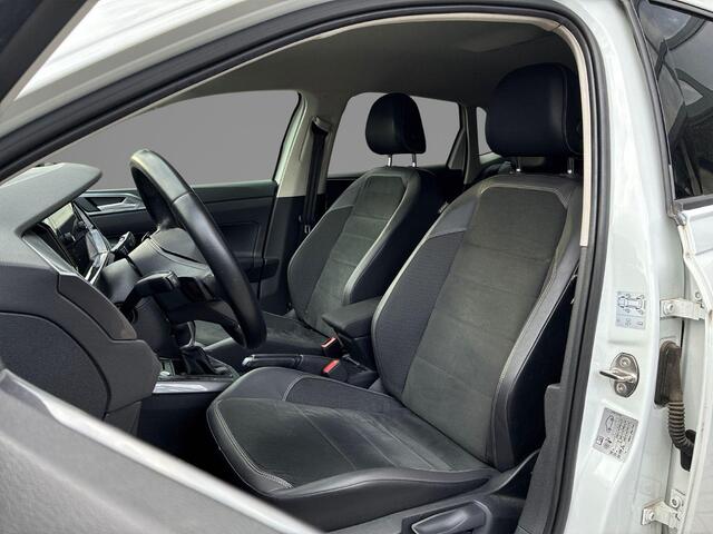 Volkswagen POLO 1.0 TSI 95pk DSG Style · Camera · Apple/Android Car Play · IQ Light · Navigatie · P-Sensoren · Stoelverwarming · 17'' Inch ·