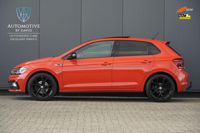 Volkswagen POLO 1.0 TSI 116 pk R-LINE HIGHLINE AUTOMAAT / NIEUWE DISTRIBUTIE / 2 x R-LINE / TREKHAAK / PANORAMADAK / 18 INCH LMV / NL-AUTO / NAP / ISOFIX / ADAPTIEVE CRUISE CONTROL