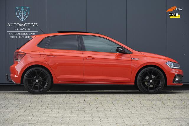 Volkswagen POLO 1.0 TSI 116 pk R-LINE HIGHLINE AUTOMAAT / NIEUWE DISTRIBUTIE / 2 x R-LINE / TREKHAAK / PANORAMADAK / 18 INCH LMV / NL-AUTO / NAP / ISOFIX / ADAPTIEVE CRUISE CONTROL