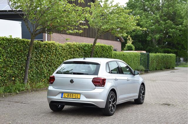 Volkswagen POLO 1.0 TSI IQ drive Camera PDC Carplay ECC NAP Comfortline Business