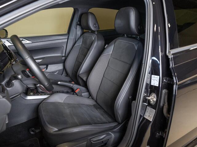 Volkswagen POLO 2.0 TSI GTI NL en BTW auto / Panorama dak / Keyless / Stoelverwarming / Achteruitrij camera /