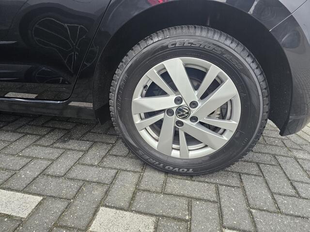 Volkswagen POLO 1.0 TSI 110 PK | IQ Light | Camera | Carplay | Stoelverwarming