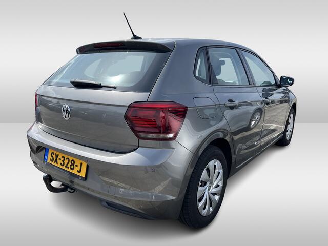Volkswagen POLO 1.0 TSI Comfortline Executive Navigatie / Parkeersensoren / Trekhaak / Cruise control / Airco / App-connect
