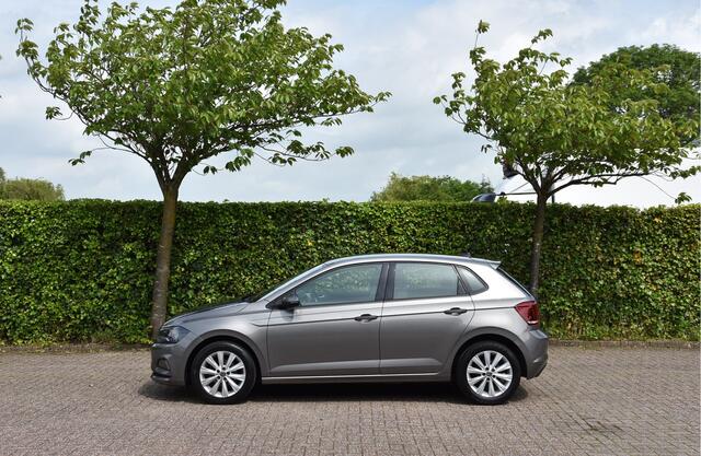 Volkswagen POLO 1.0 TSI DSG ECC IQ drive PDC stoelverw. Carplay Garantie 1e eigenaar