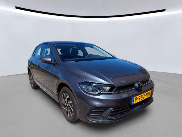 Volkswagen POLO 1.0 TSI Life Multimedia Navigatie / App-connect / Parkeersensoren / LM velgen / Airco / LED verlichting