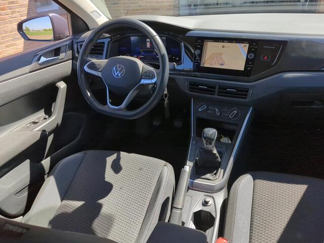 Volkswagen POLO 1.0 TSI Life Multimedia Navigatie / App-connect / Parkeersensoren / LM velgen / Airco / LED verlichting
