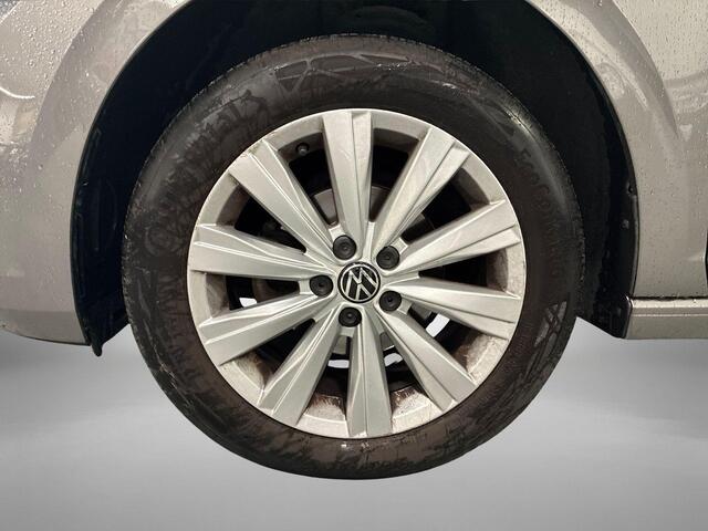 Volkswagen POLO 1.0 TSI 95pk Highline · Apple/Android Car Play · Navigatie · Clima · 16"Velgen · Sportstoelen · Draadloze Telefoonlader ·