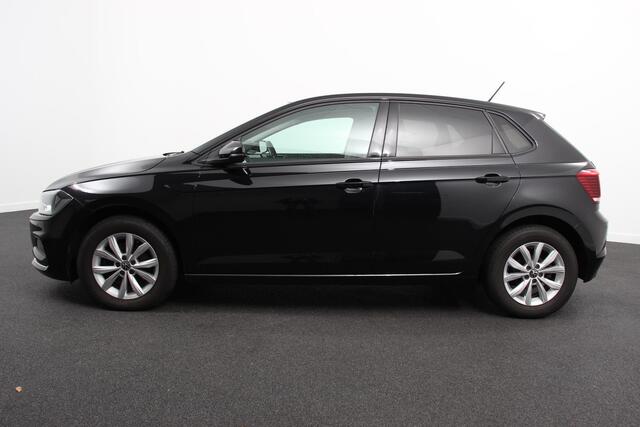 Volkswagen POLO 1.0 TSI 110 pk DSG Highline Navigatie Apple Carplay/Android Auto Adaptieve Cruise Control Parkeersensoren Stoelverwarming Privacy Glass Climatronic