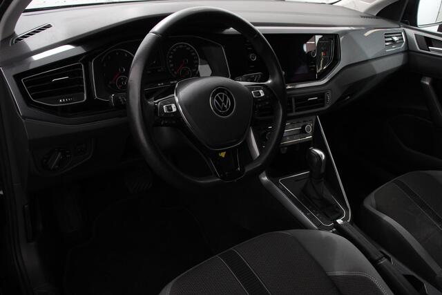 Volkswagen POLO 1.0 TSI 110 pk DSG Highline Navigatie Apple Carplay/Android Auto Adaptieve Cruise Control Parkeersensoren Stoelverwarming Privacy Glass Climatronic