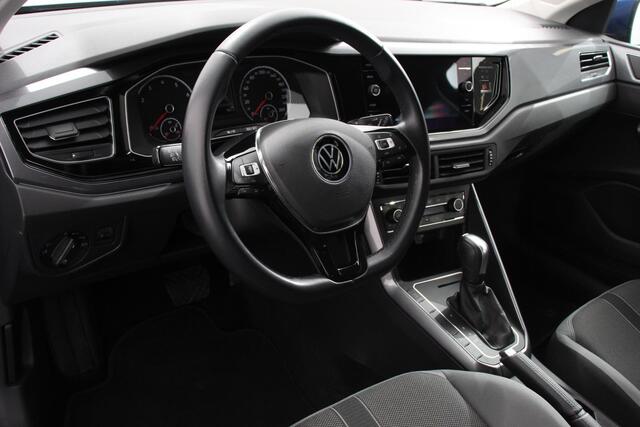 Volkswagen POLO 1.0 TSI 110 pk DSG Highline Navigatie Apple Carplay/Android Auto Parkeersensoren Adaptive Cruise Control Afneembare trekhaak Getinte ramen Stoelverwarming Climatronic