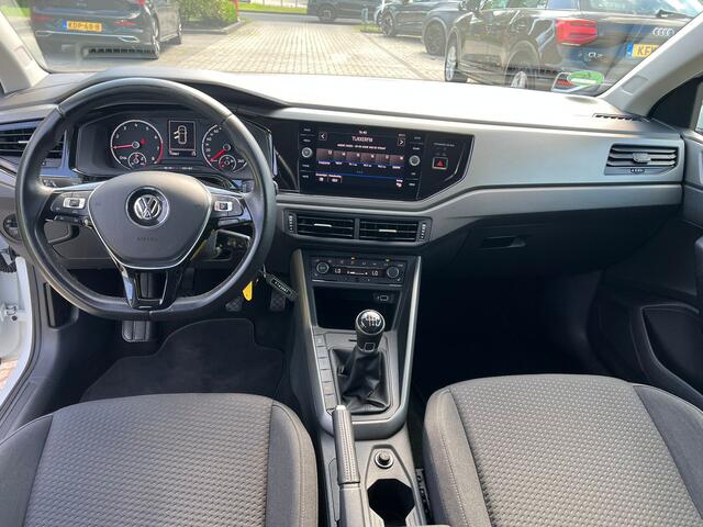 Volkswagen POLO 1.0 TSI Highline xenon, pdc, cruise, navi, stoelverw