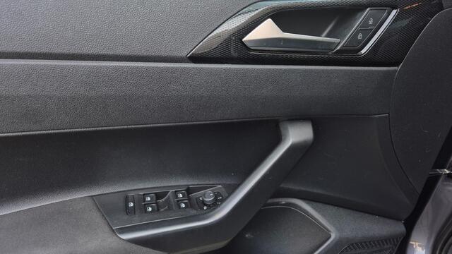 Volkswagen POLO 1.0 TSI LIFE PDC CRUISE AIRCO MODEL 2022 NAP