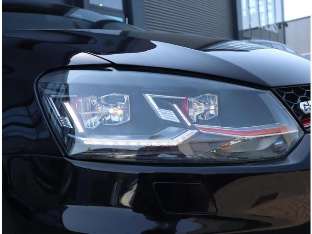 Volkswagen POLO 1.8 TSI GTI | OZ Racing velgen | Navigatie | Stoelverwarming