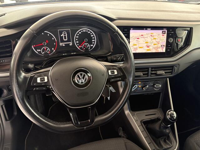 Volkswagen POLO 1.0 TSI Comfortline Airco - Navigatie - Cruise control - Bluetooth - Licht metalen velgen 17 inch - Elektrische ramen - Mistlampen - Radio - Stuur multifunctioneel - - Start/stop systeem - Led verlichting