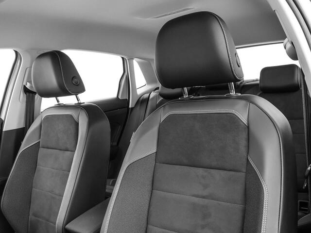 Volkswagen POLO 1.0 TSI 95pk DSG Style · Camera · Stoelverwarming · Apple/Android Car Play · IQ Light · Navigatie · P-Sensoren · 16'' Inch ·
