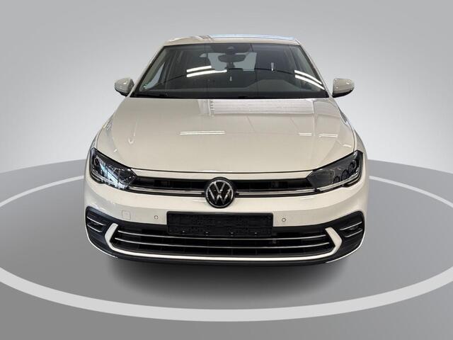 Volkswagen POLO 1.0 TSI 110pk DSG Style · Camera · Apple/Android Car Play · Dodehoeksensor · Parkeer Assistent · Stoelverwarming · Active Info Display ·