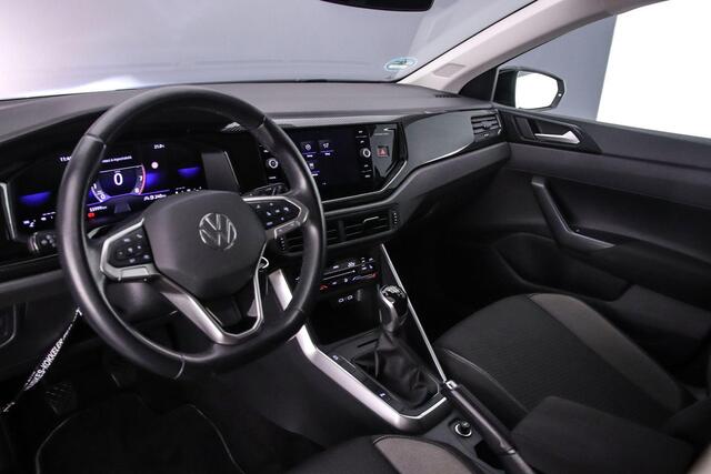 Volkswagen POLO Life Business 1.0 TSI 95pk Trekhaak, Adaptive cruise control, Navigatie, Parkeersensoren, Stoelverwarming, App connect, LED koplampen