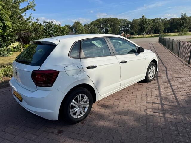 Volkswagen POLO Volkswagen Polo - 1.0 MPI Trendline*Cruise Control*Bluetooth