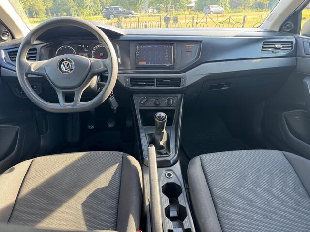 Volkswagen POLO Volkswagen Polo - 1.0 MPI Trendline*Cruise Control*Bluetooth