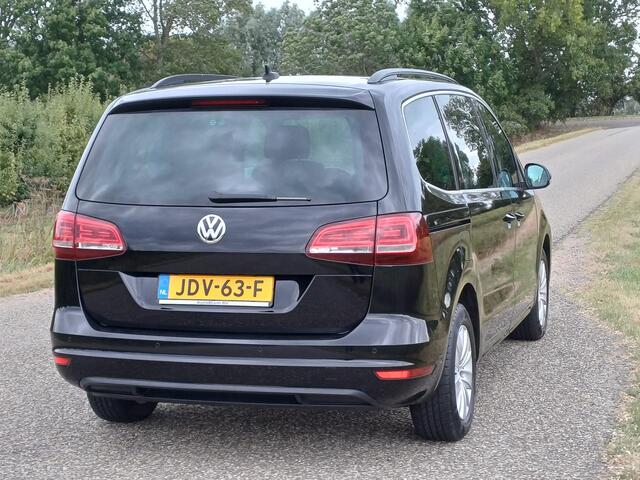 Volkswagen SHARAN 1.4 Comfortline 7-Pers. /Navi/Clima v + a/Stoelverw./16"/