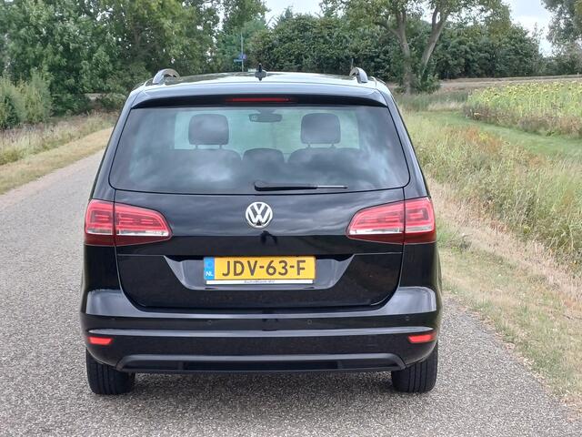 Volkswagen SHARAN 1.4 Comfortline 7-Pers. /Navi/Clima v + a/Stoelverw./16"/