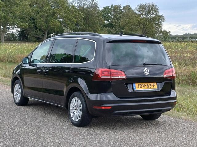 Volkswagen SHARAN 1.4 Comfortline 7-Pers. /Navi/Clima v + a/Stoelverw./16"/
