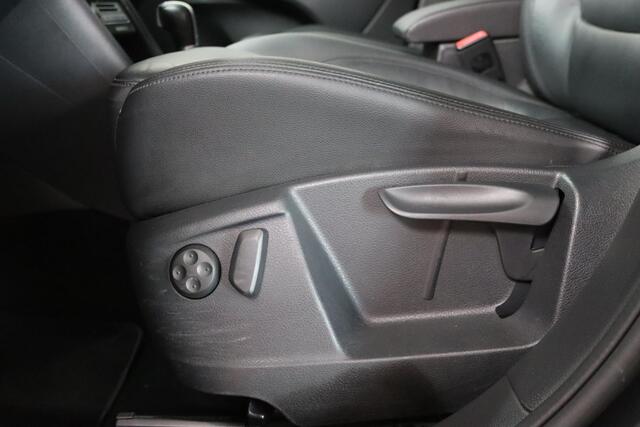 Volkswagen SHARAN 1.4 TSI Highline, 7-Persoons, Trekhaak, Geïntegreerde Kinderzitjes, lederen bekleding, Navigatie, ACC