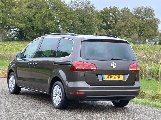 Volkswagen SHARAN 1.4 TSI Exclusive Series /Navi/Clima/Stoelverw./Parkh. V+A/