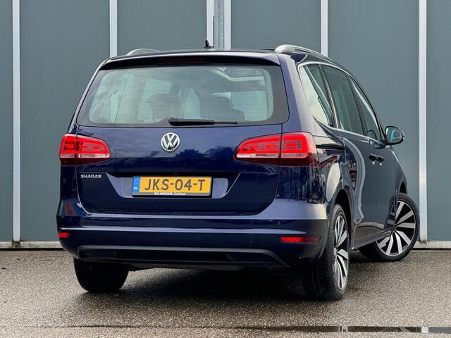 Volkswagen SHARAN 1.4 TSI Highline 7p. | ACC | Pano | Leer | Elk Deur | Trekhaak