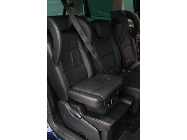 Volkswagen SHARAN 1.4 TSI Exclusive Series 7 zits | Kinderzit | leer | seperate airco |