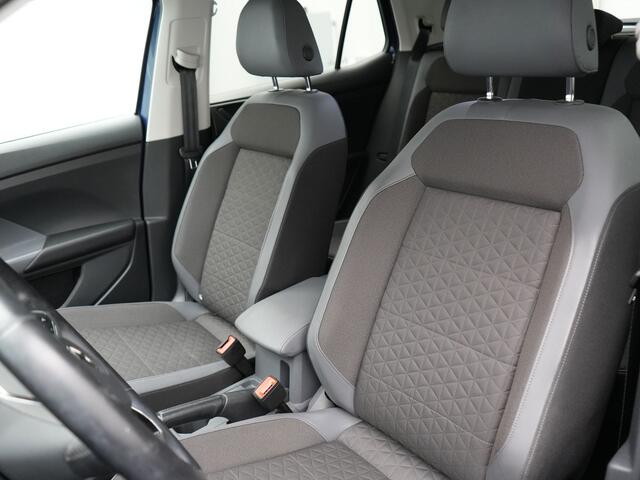 Volkswagen T-Cross 1.0 TSI Style DSG | Trekhaak Afneembaar | Adaptive Cruise | Carplay | Camera | Sfeerverlichting | Parkassist | Dodehoek Detectie | Navi Full Map | DAB |
