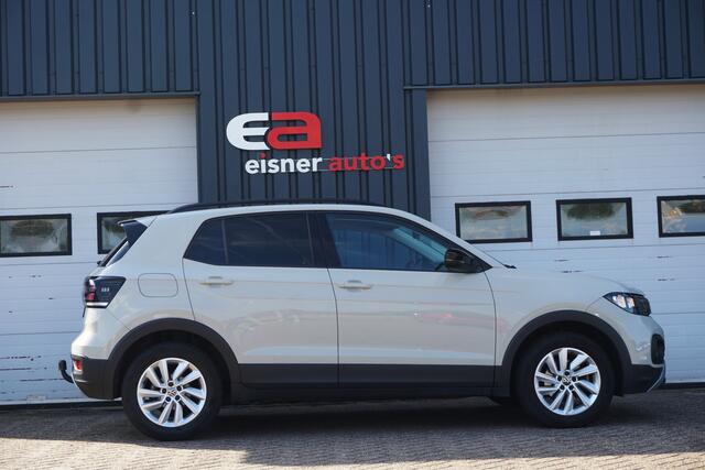 Volkswagen T-Cross 1.0 TSI Life 110 PK | CAMERA | TREKHAAK | VIRTUAL COCKPIT | ADAPT. CRUISE |