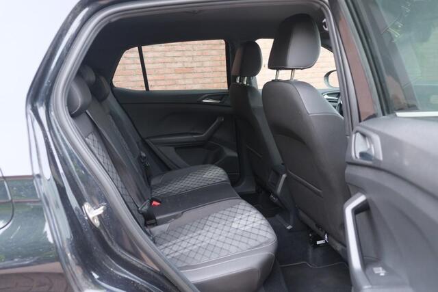 Volkswagen T-Cross 1.0 TSi 115pk DSG R-Line Business | App Connect | Climate | Adaptive Cruise | Matrix LED | Digital Cockpit | Camera
