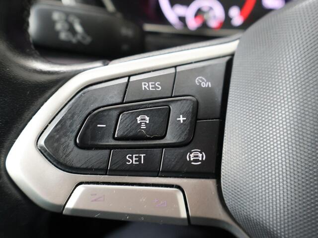 Volkswagen T-Cross 1.0 TSI Style | 110 PK | LED verlichting | Dodehoek detectie | Achteruitrijcamera |